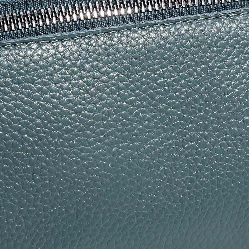 The Hollis Crossbody