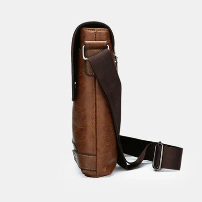 The Whitlock Field Bag